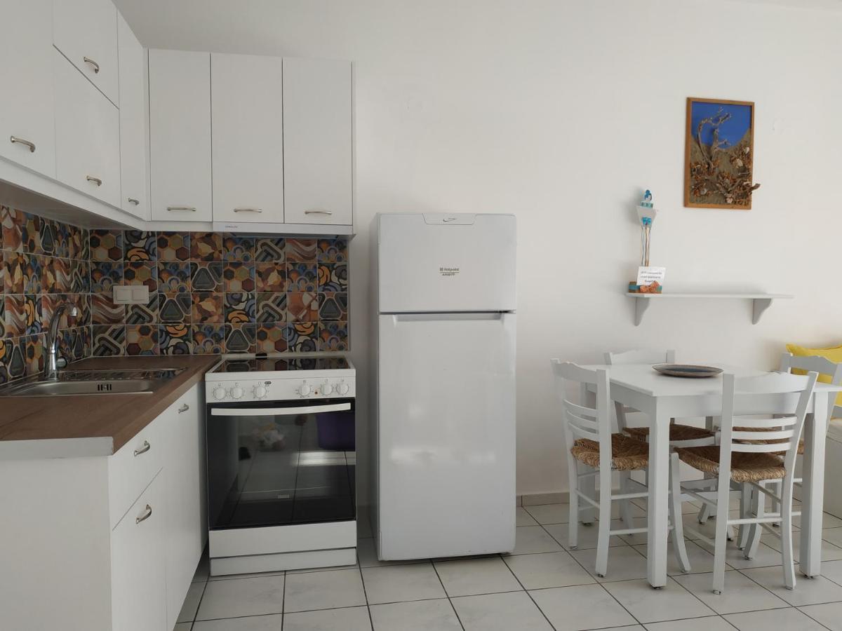 Livadi Apartments Plakiás Eksteriør bilde